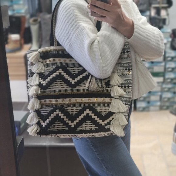 Steve Madden Raine Bohemian Patterned Fabric Tote - Picture 7 of 10